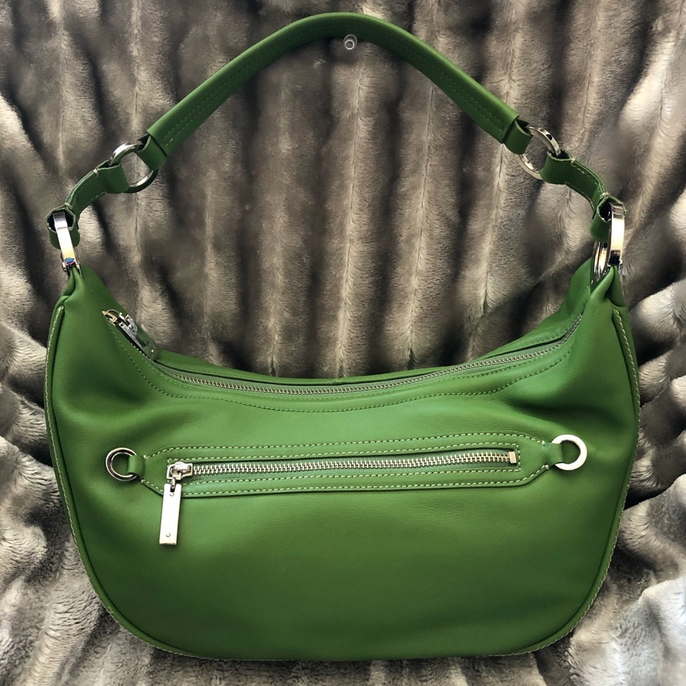 NWOT 👜 Antonio Melani Green Leather Purse